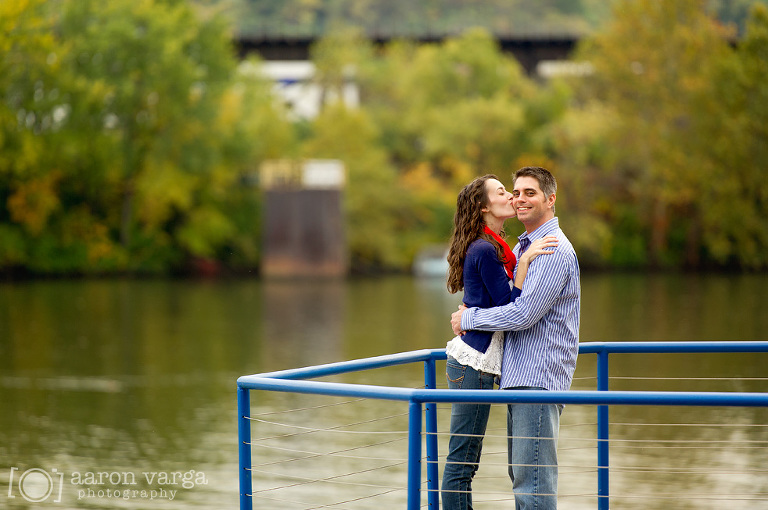 10 river engagement(pp w768 h510) - Gabrielle + Mark | Strip District and Washington's Landing Engagement Photos