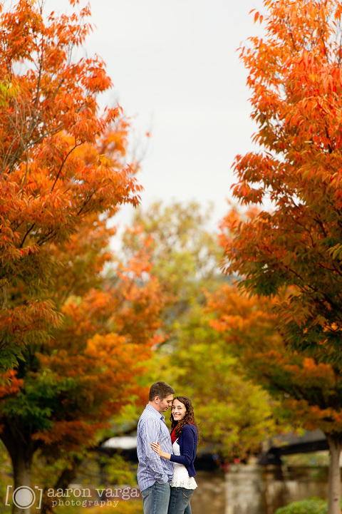 24 epic fall engagement session(pp w480 h721) - Gabrielle + Mark | Strip District and Washington's Landing Engagement Photos