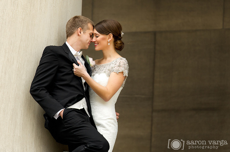 24 bride groom mellon pillars(pp w768 h510) - University Club Wedding