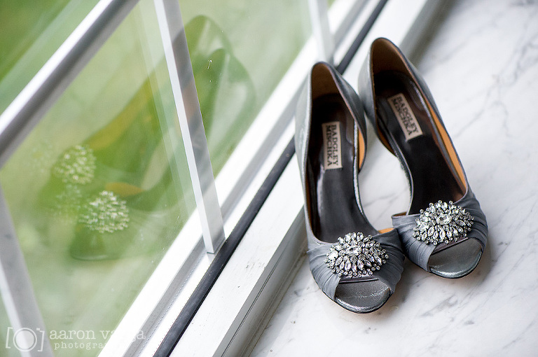 11 gray badgley mischka wedding shoes(pp w768 h510) - Best of 2014: Shoes