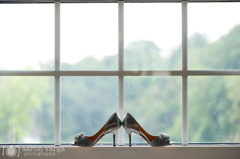 16 silver badgley mischka wedding shoes(pp w768 h510) - Best of 2014: Shoes