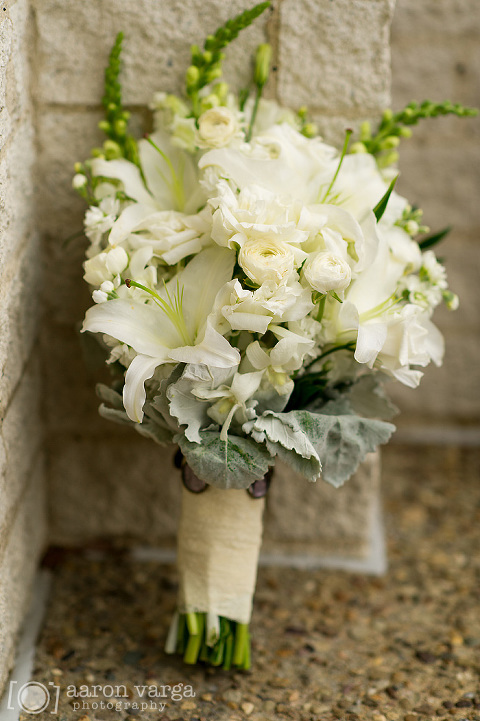 36 white ivory wedding flowers(pp w480 h721) - Best of 2014: Flowers
