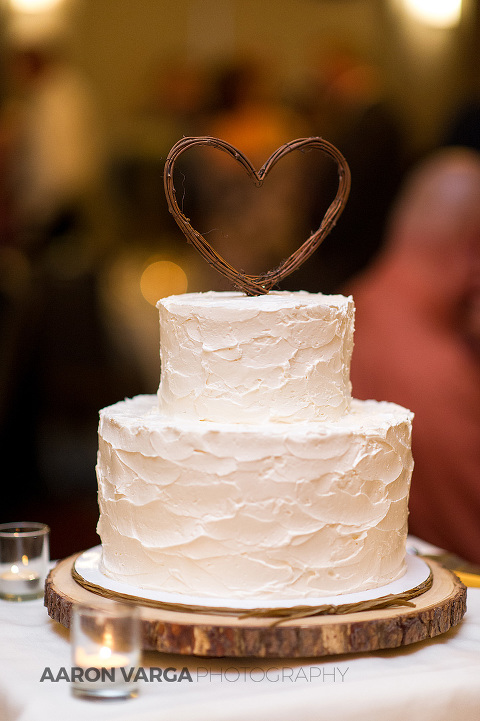 05 rustic heart wedding cake(pp w480 h721) - Best of 2014: Cakes
