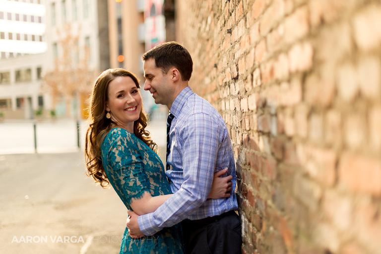 14 brick wall engagement photos(pp w768 h511) - Dana + Brian | Downtown Pittsburgh Engagement Photos