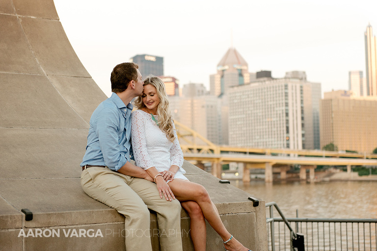 26 pittsburgh sculpture heinz field engagement(pp w768 h512) - Marissa + Matt | Schenley Park and North Shore Engagement Photos