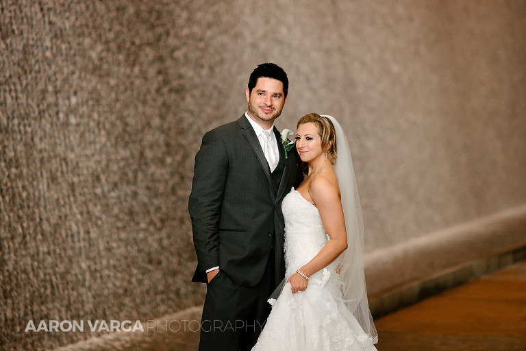 38 bride groom waterfall david lawrence convetion center(pp w768 h512) - Cassidy + David | Westin Convention Center Wedding Photos