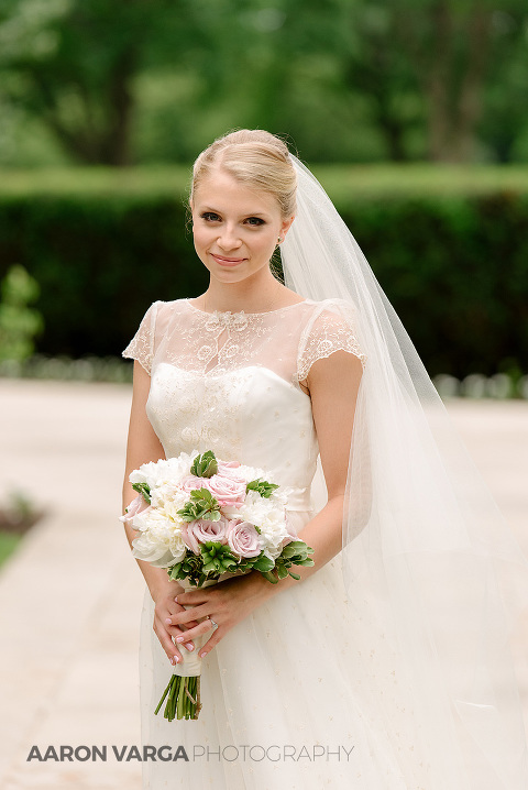 06 heinz chapel bride(pp w480 h718) - Wyndham Pittsburgh University Center Wedding