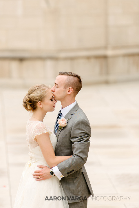 24 cathedral of learning wedding portrait(pp w480 h718) - Wyndham Pittsburgh University Center Wedding