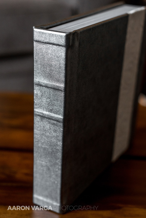 06 shiny silver wedding album(pp w480 h718) - Silver and White Leather Flush Mount Wedding Album | Longue Vue Club