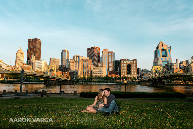 21 north shore city(pp w768 h512) - Jolene + Kurt | Duquesne University and North Shore Engagement Photos
