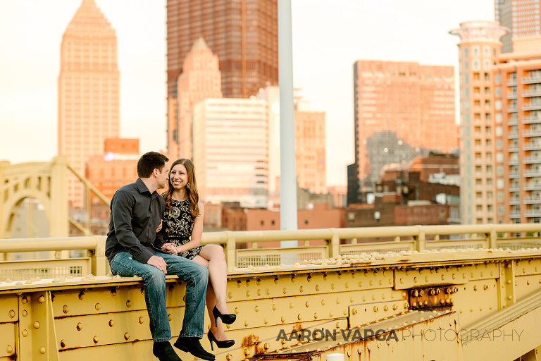 25 roberto clemente bridge(pp w768 h512) - Jolene + Kurt | Duquesne University and North Shore Engagement Photos