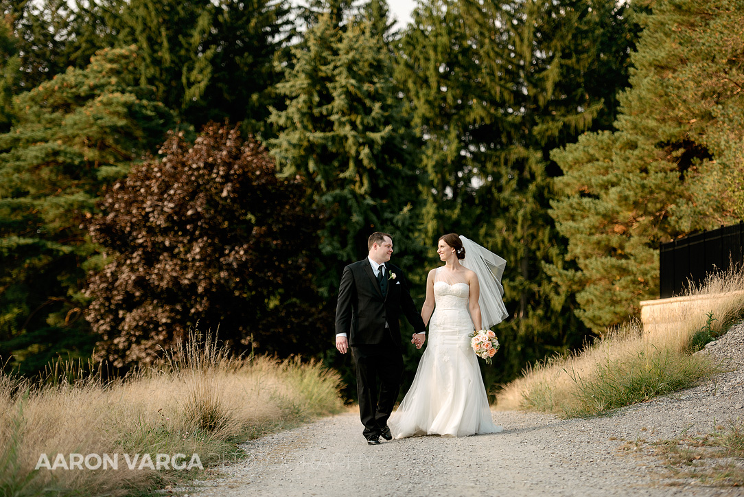 32 butler country club wedding walking - Alison + Matt | Butler Country Club Wedding Photos