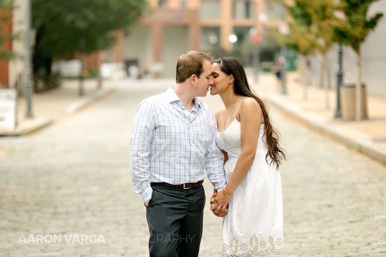 05 North shore streets engagement(pp w768 h512) - Simi + Will | Downtown and North Shore Engagement Photos