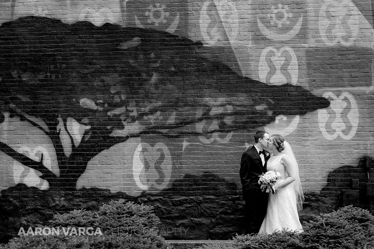 20 duquesne university mural photo(pp w768 h512) - Kirstin + Brad | Pittsburgh Athletic Association Wedding Photos