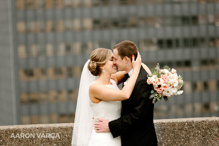 26 duquesne university campus downtown(pp w768 h512) - Kirstin + Brad | Pittsburgh Athletic Association Wedding Photos