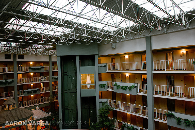 01 embassy suites wedding dress(pp w768 h512) - Kacie + Trevor | Heinz Chapel & Embassy Suites Wedding Photos