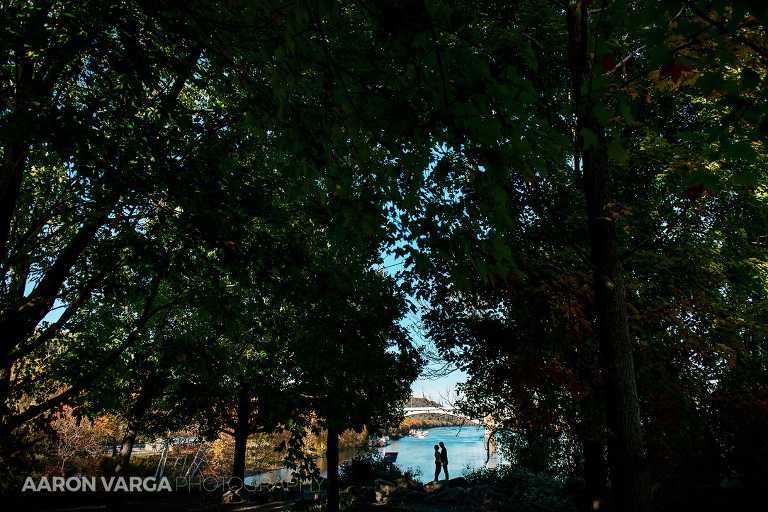 05 washingtons landing riverwalk(pp w768 h512) - Dina + Brendan | Washington's Landing and Mellon Park Engagement