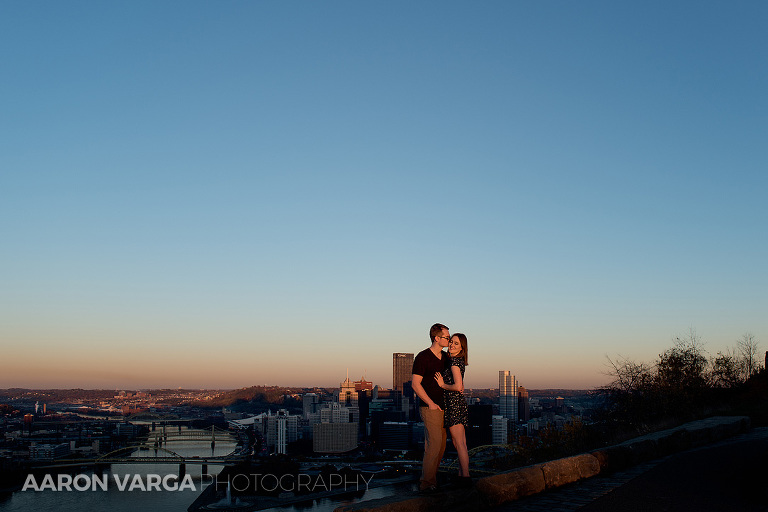 34 epic sunset engagement photos mt washington(pp w768 h512) - Kelsey + Mike | West Park and Mt. Washington Engagement Photos