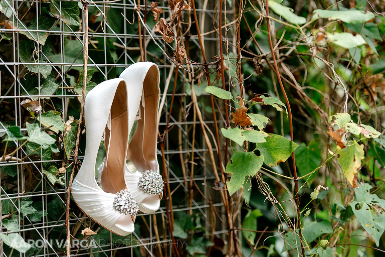 10 ivory badgley mischka wedding shoes(pp w768 h512) - Best of 2015: Shoes