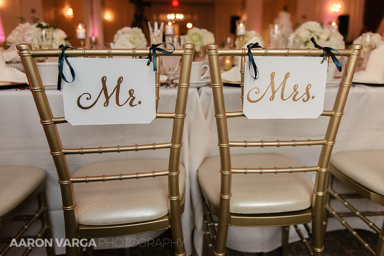 53 mr mrs wedding table chair signs(pp w768 h512) - Best of 2015: Receptions and Details