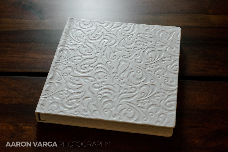 06 chyna finao one leather(pp w768 h512) - White Leather Flush Mount Wedding Album | The Pennsylvanian