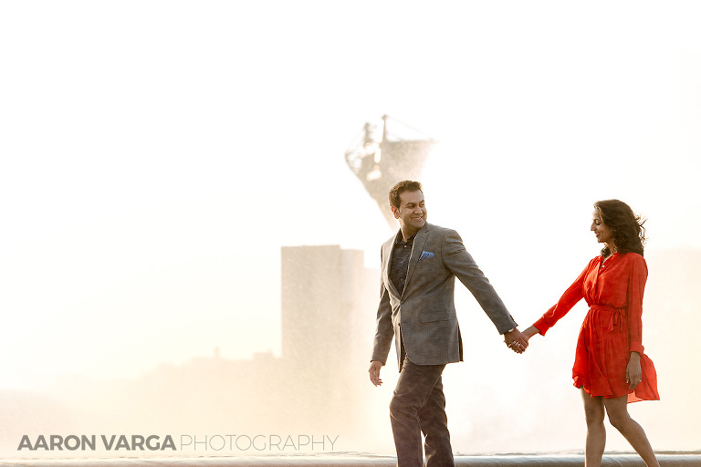 08 downtown pittsburgh fountain(pp w768 h512) - Kini + Ricky | Point State Park and Mt. Washington Engagement Photos