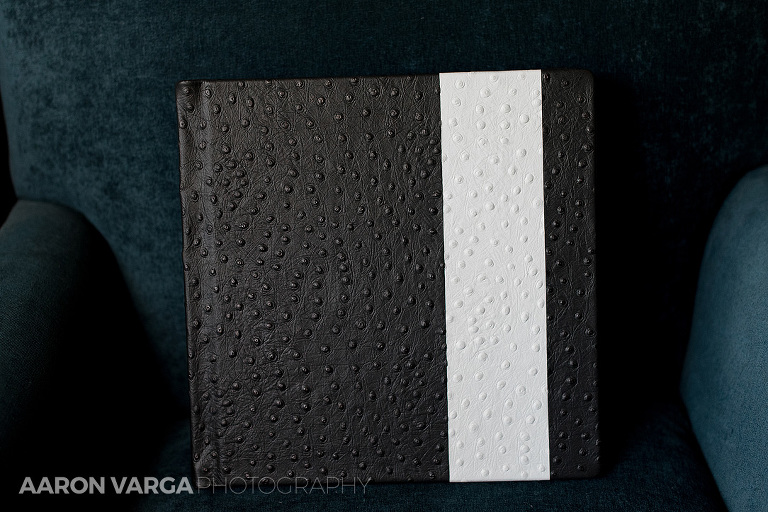 04 black white leather wedding album 1(pp w768 h512) - Black and White Leather Wedding Album | J Verno Studios