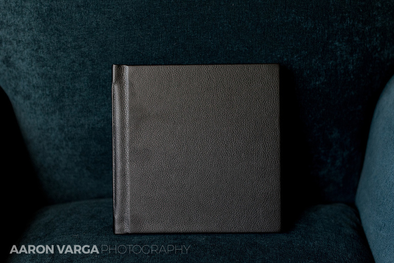 02 Finao Playbook album(pp w768 h512) - Black Faux Leather Wedding Album | Hotel Monaco and J Verno Studios