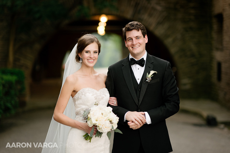 32 classic bride groom portait longue vue(pp w768 h512) - Megan + Robert | Longue Vue Club Wedding Photos