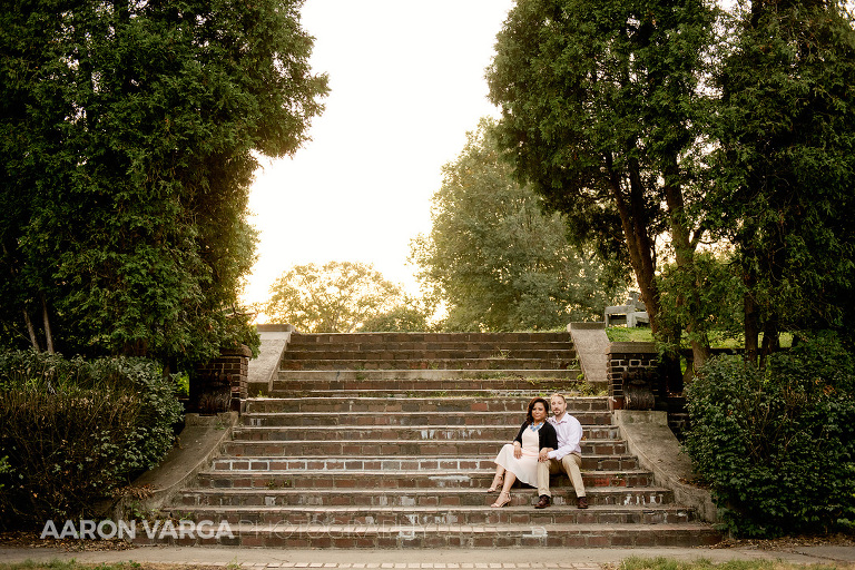 25 mellon park staircase engagement photos(pp w768 h512) - Iona + Eric | Washington's Landing & Mellon Park Engagement Photos