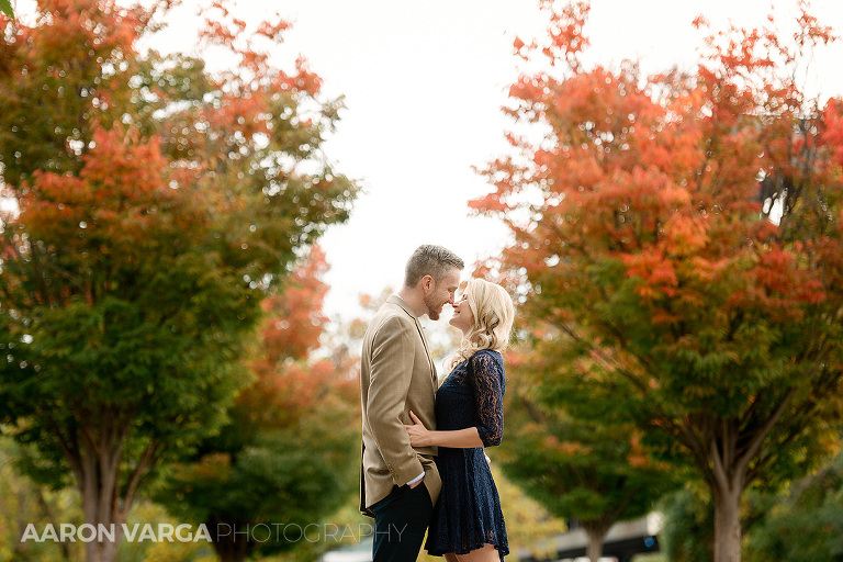 14 washingtons landing engagement photos fall(pp w768 h512) - Amy + Bill | Washington's Landing Engagement Photos