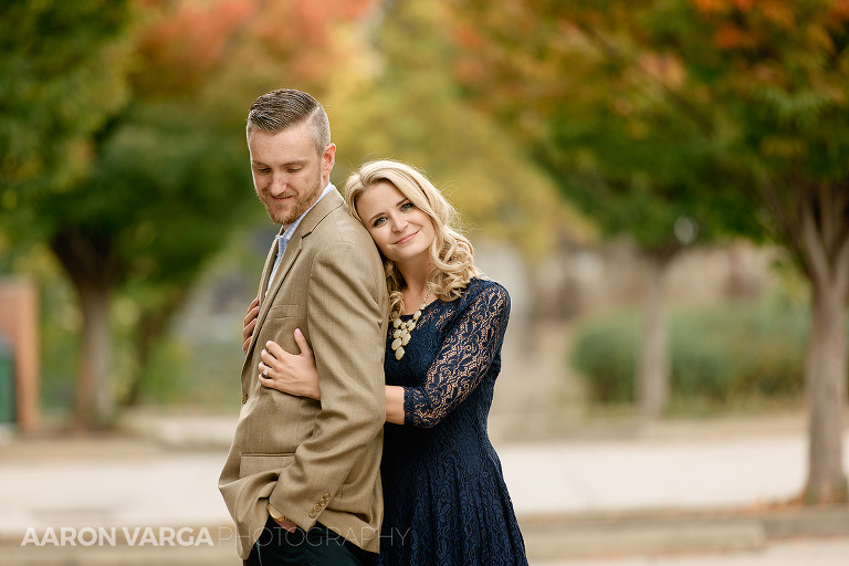16 washingtons landing engagement fall leaves(pp w768 h512) - Amy + Bill | Washington's Landing Engagement Photos