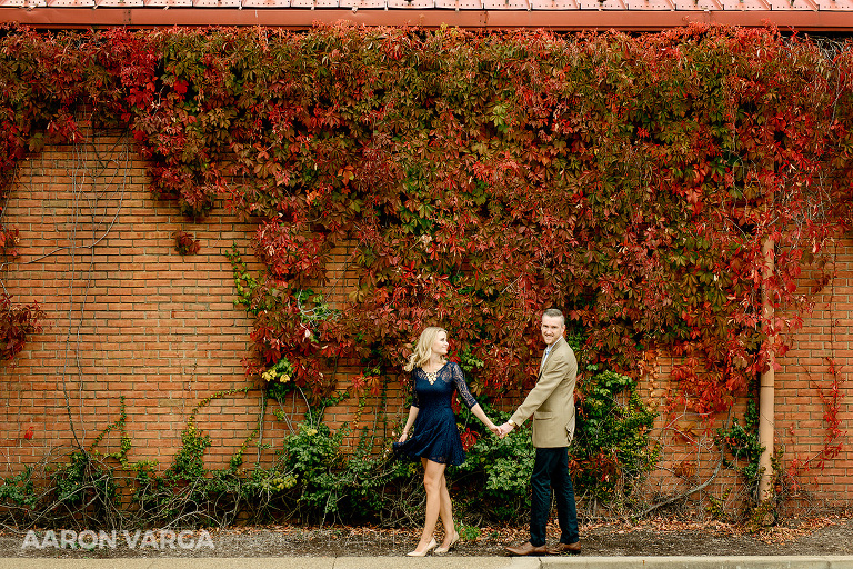 18 washingtons landing red ivy(pp w768 h512) - Amy + Bill | Washington's Landing Engagement Photos