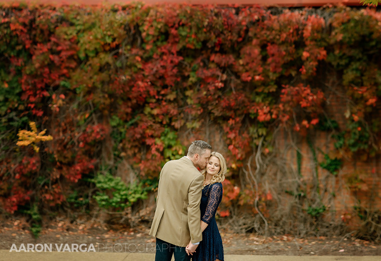 21 washingtons landing ivy wall engagement photos(pp w768 h525) - Amy + Bill | Washington's Landing Engagement Photos