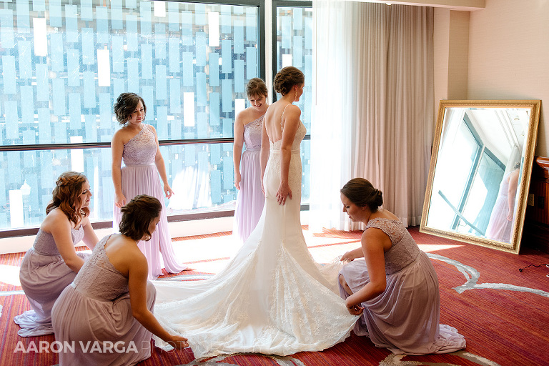 08 renaissance hotel bridesmaids helping bride(pp w768 h512) - Shannon + Philip | Renaissance Hotel Pittsburgh Wedding Photos