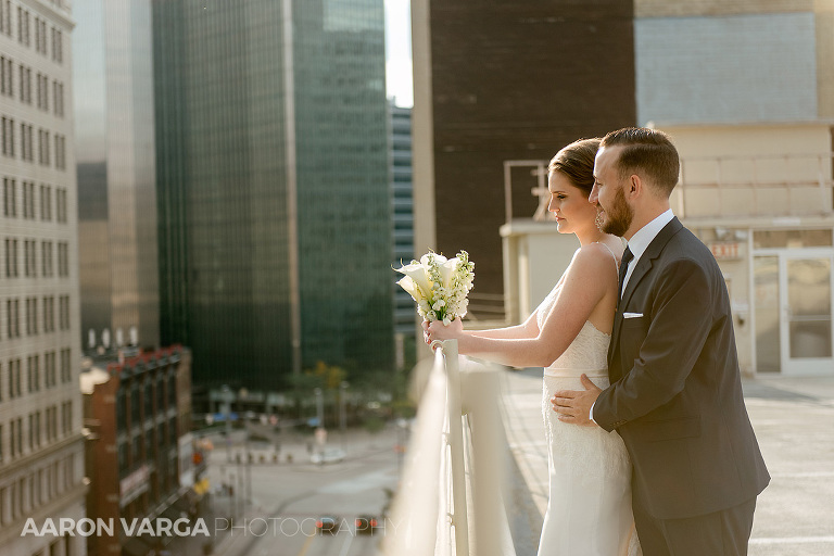 38 downtown pittsburgh rooftop wedding(pp w768 h512) - Shannon + Philip | Renaissance Hotel Pittsburgh Wedding Photos
