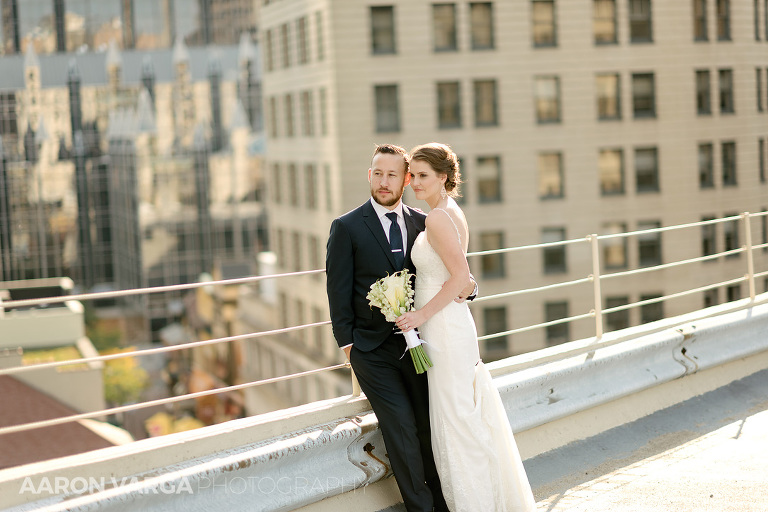 40 pittsburgh downtown rooftop wedding photos(pp w768 h512) - Shannon + Philip | Renaissance Hotel Pittsburgh Wedding Photos