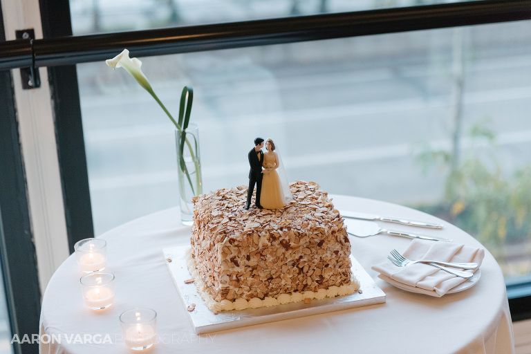 12 almond crusted wedding cake(pp w768 h512) - Best of 2016: Cakes