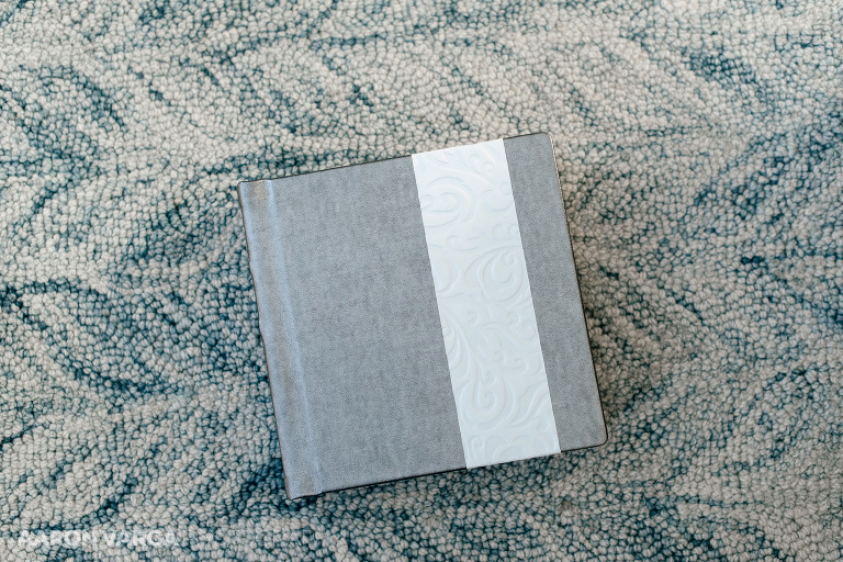 10 finao silver leather wedding album(pp w768 h512) - Silver and White Leather Wedding Album | Heinz History Center Wedding