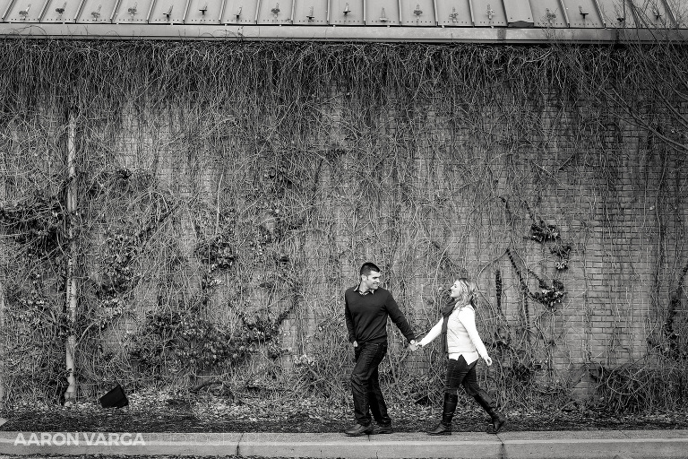 18 ivy wall engagement photos winter(pp w768 h512) - Cayla + Sam (Part II) | Washington's Landing Winter Engagement Photos