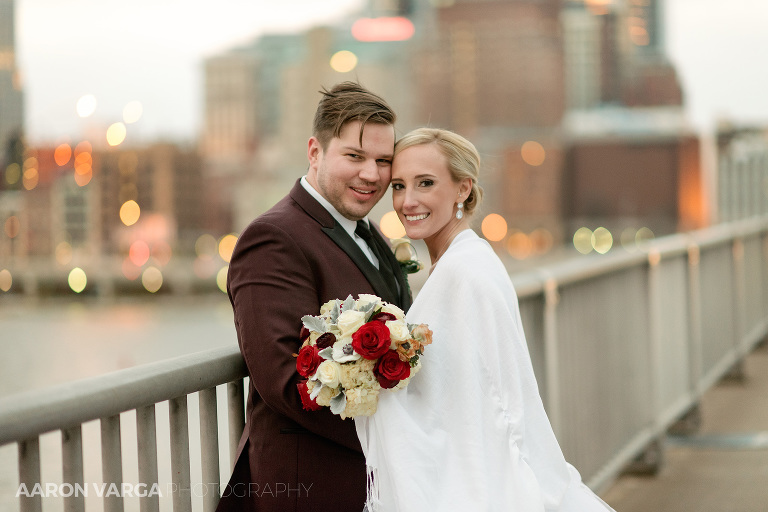 41 winter wedding on smithfield st bridge(pp w768 h512) - Kaitlyn + Tom | Heinz Chapel and Sheraton Station Square Wedding Photos