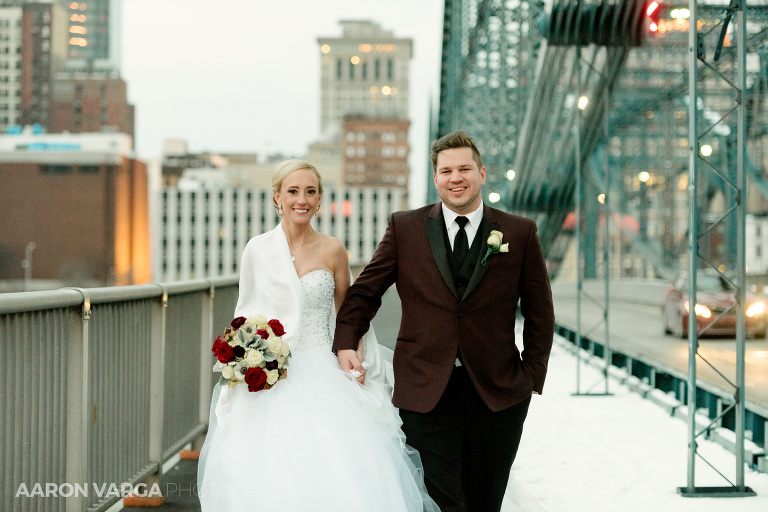44 winter freezing wedding smithfield bridge south side(pp w768 h512) - Kaitlyn + Tom | Heinz Chapel and Sheraton Station Square Wedding Photos