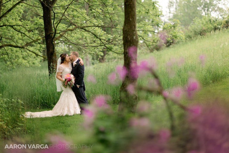 22 shady elms spring flowers(pp w768 h512) - Iona + Eric | Shady Elms Farm Wedding Photos