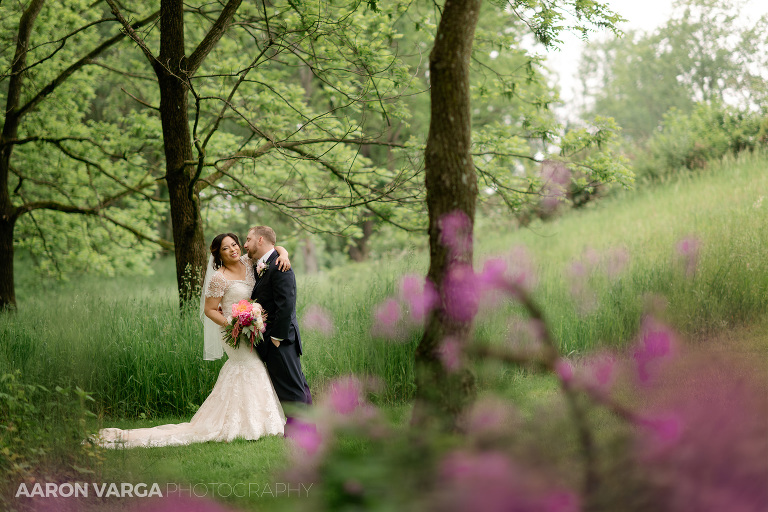 23 shady elms farm wedding couple(pp w768 h512) - Iona + Eric | Shady Elms Farm Wedding Photos