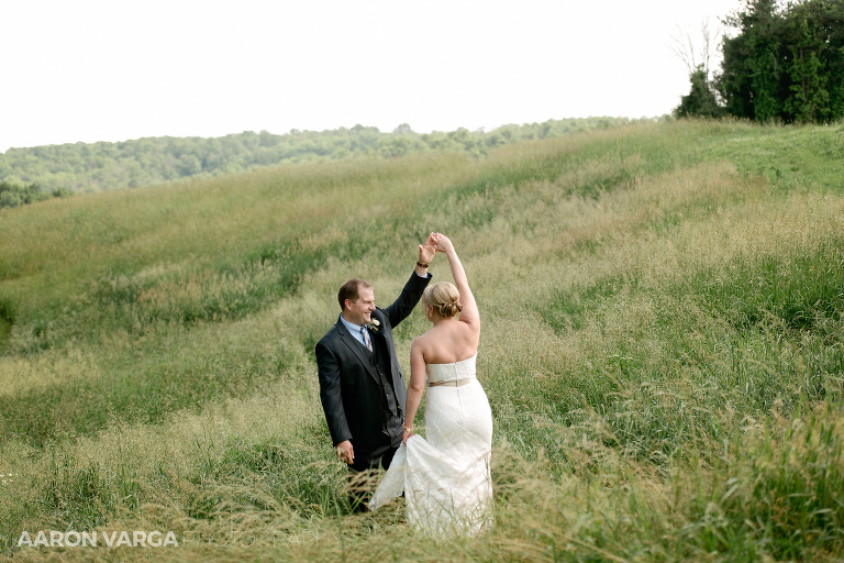 35 shady elms dancing in field(pp w768 h512) - Stacy + Jeff | Shady Elms Farm Wedding Photos