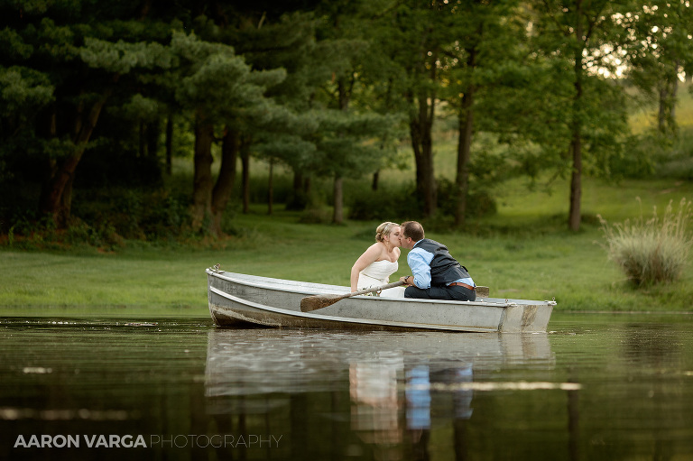 47 shady elms farm lake(pp w768 h511) - Stacy + Jeff | Shady Elms Farm Wedding Photos