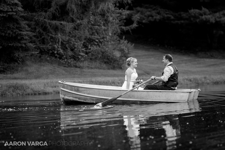 50 lake boat shady elms(pp w768 h511) - Stacy + Jeff | Shady Elms Farm Wedding Photos