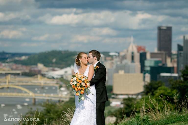 37 bright direct sun wedding(pp w768 h511) - Melissa + Dan | South Hills Country Club Wedding Photos