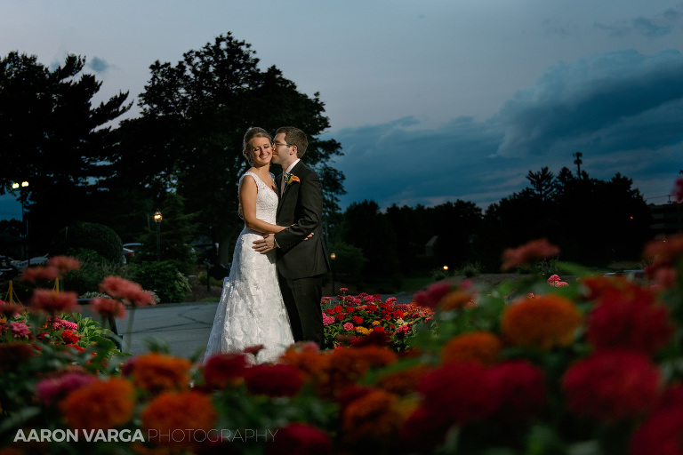 56 south hills country club flowers(pp w768 h512) - Melissa + Dan | South Hills Country Club Wedding Photos