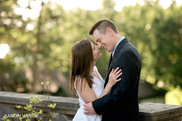 03 photo at mellon park(pp w768 h512) - Beth + Luke | Mellon Park and Hot Metal Bridge Engagement Photos